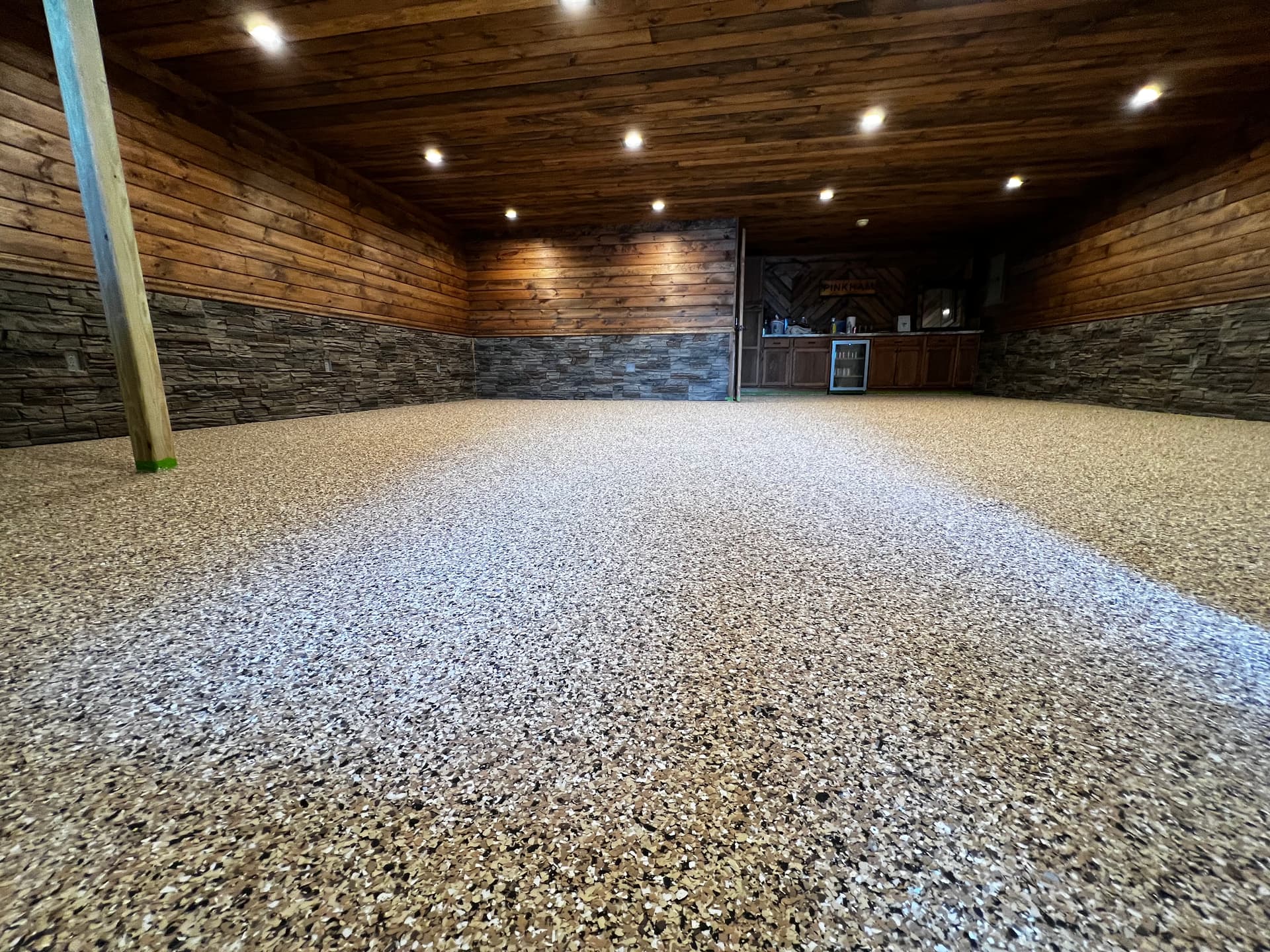 Acrylic flake flooring